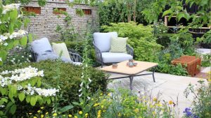 24 free garden ideas – simple ways to improve gardens that cost nothing and  are super easy | Ideal Home